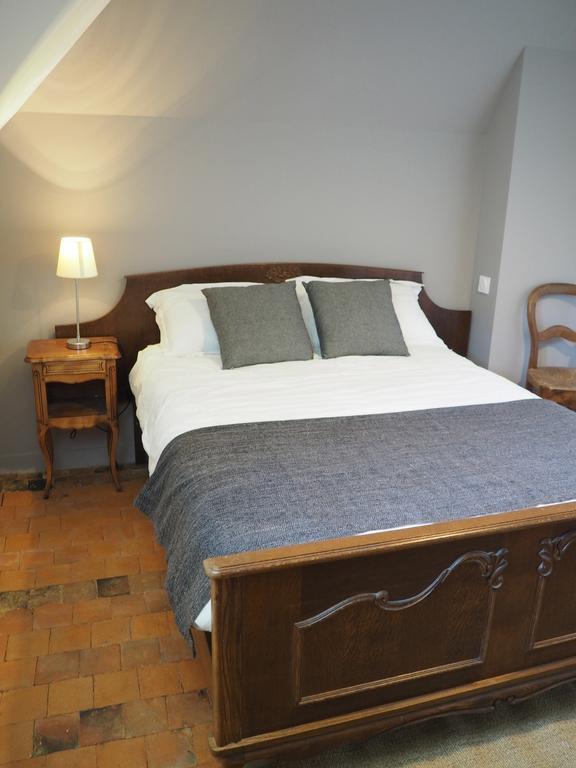 Bed and Breakfast Les Grands-Aulnais Cossé-le-Vivien Exterior foto