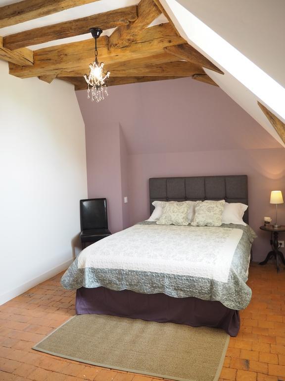 Bed and Breakfast Les Grands-Aulnais Cossé-le-Vivien Exterior foto